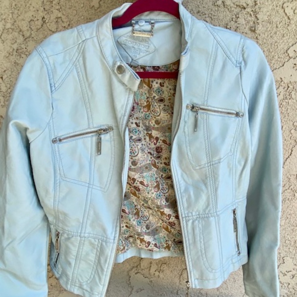 Nice powder blue Jou Jou faux leather jacket Size L NWT